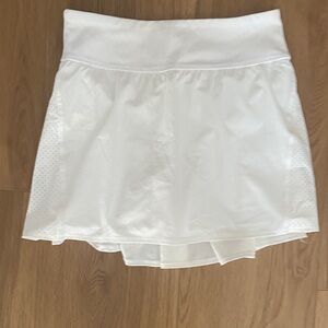 SPANX White tennis/athletic Skirt